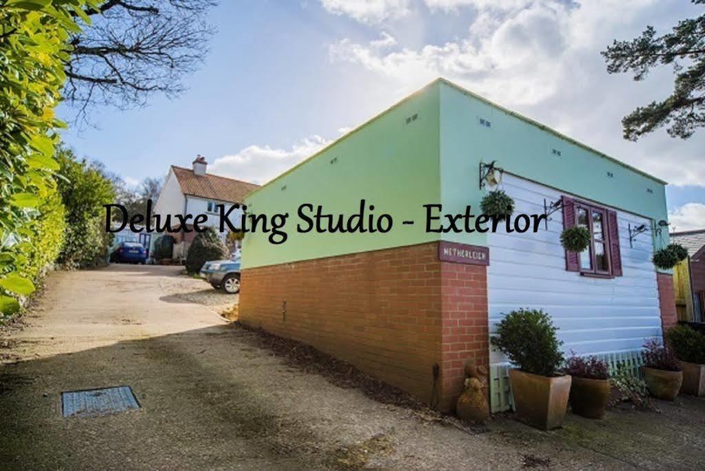 Stunning Countryside Views & Private Balcony! Cozy Room, 3 Miles To Lyme Regis - Free Parking & Wifi Аксминстър Екстериор снимка